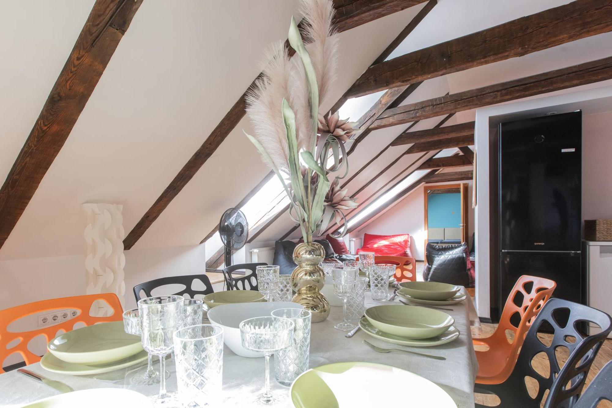 Mansard In Old Town Apartment Riga Bagian luar foto