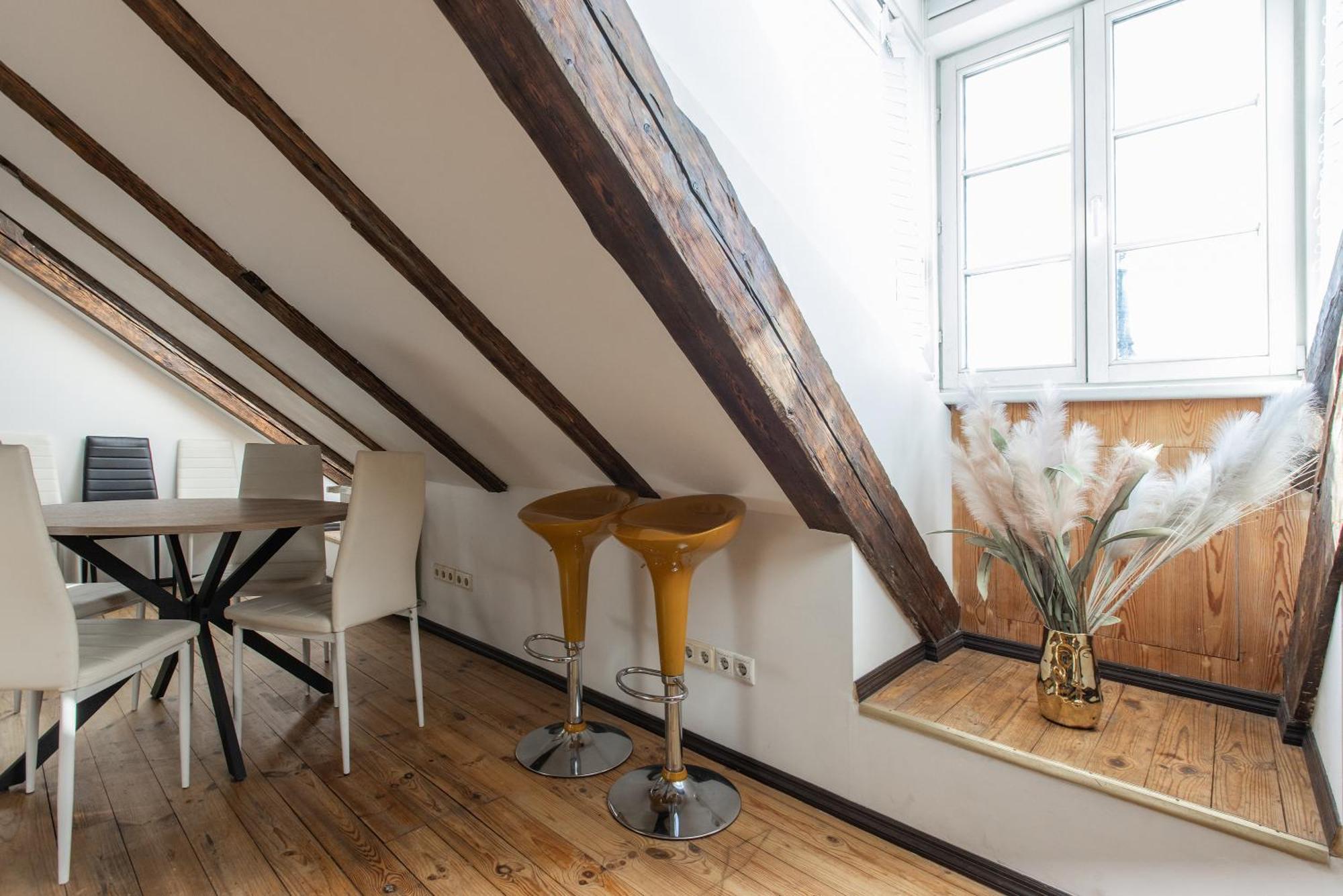 Mansard In Old Town Apartment Riga Bagian luar foto